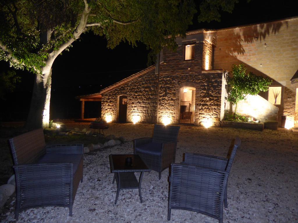 Villa Pietre Di Fiume Apice Exterior foto